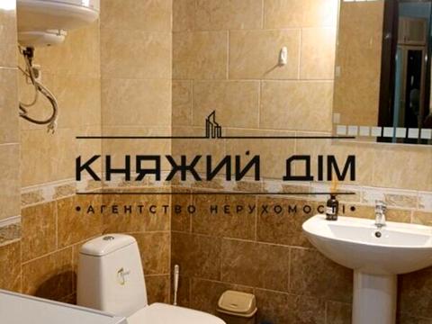 квартира по адресу Драгоманова ул., 2-Б