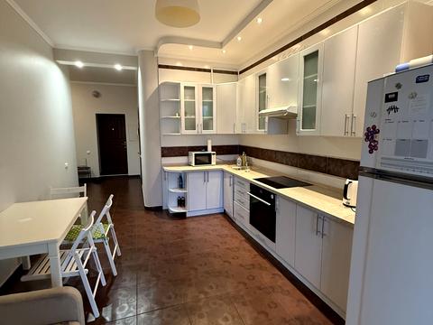 квартира по адресу Івана Івасюка, 8