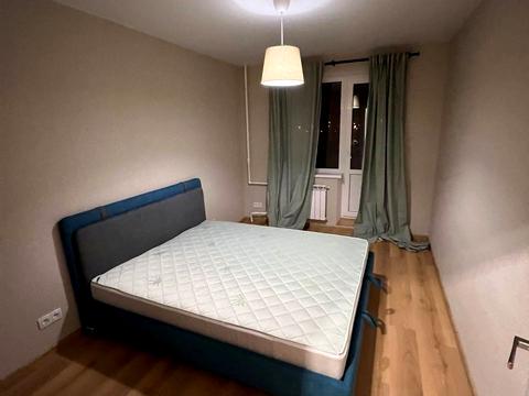 квартира по адресу Героев Днепра ул., 19