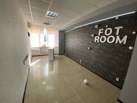 коммерческая по адресу Космонавтов ул., 81