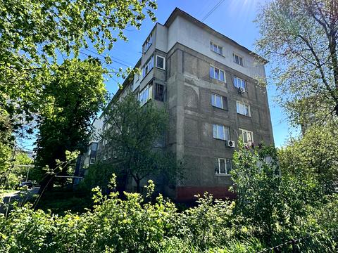 квартира по адресу Строителей ул., 22