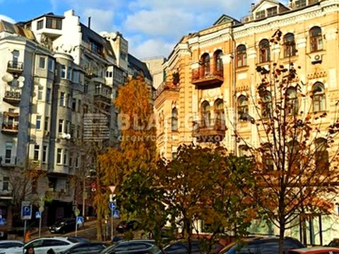 комерційна за адресою Ольгинська вул., 2/1