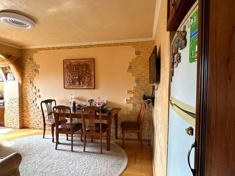 квартира за адресою Урожайна вул., 19а