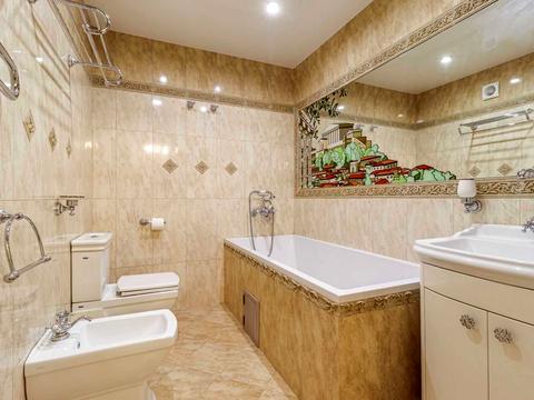 квартира за адресою Боголюбова вул., 16