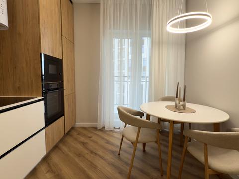 квартира за адресою Краснова вул., 3
