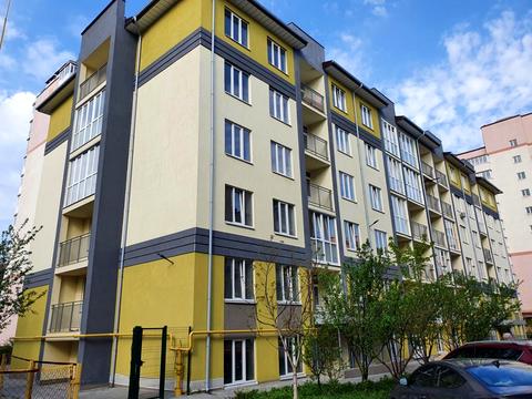квартира за адресою Академіка Амосова вул., 12