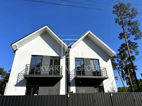 будинок за адресою Щаслива, 1