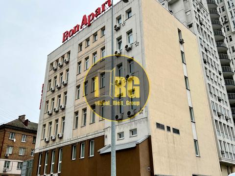 комерційна за адресою Миколи Міхновського бульв. (Дружби Народів), 14-16