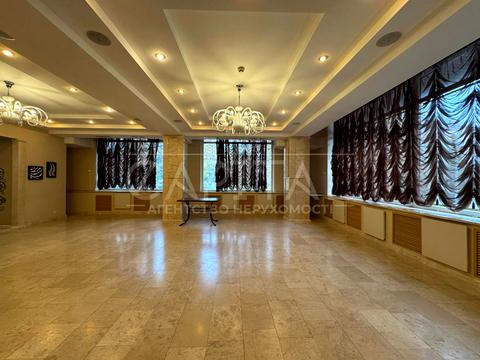 комерційна за адресою Ушинського вул., 19