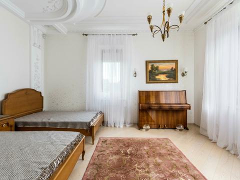 будинок за адресою с. Нещерів, Пархоменко