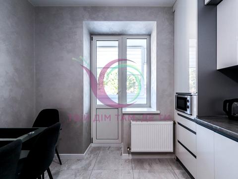 квартира за адресою Хіміків вул., 33