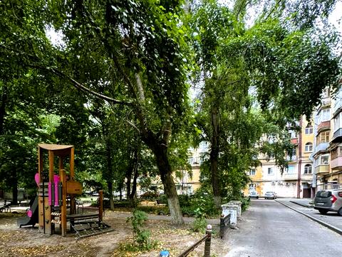 квартира за адресою Дмитра Яворницького просп. (Карла Маркса), 90