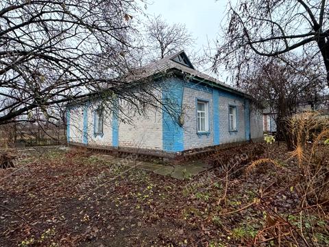 будинок за адресою Центральна, 1