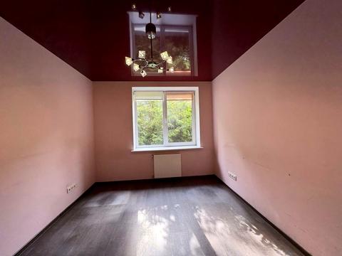 комерційна за адресою Тернопільська вул., 15б