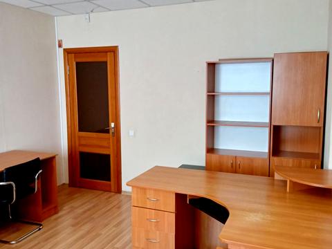 квартира за адресою Раїси Окіпної вул., 4