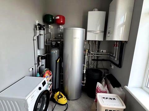 дом по адресу брусничная