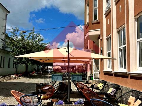 комерційна за адресою Театральна пл., 5