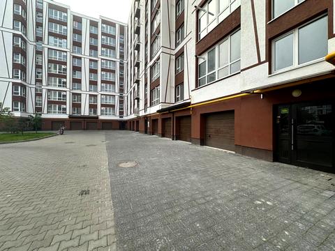 комерційна за адресою Полуботка, 18