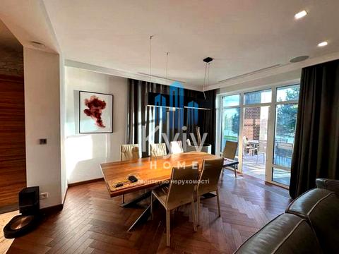 будинок за адресою с. Вишеньки, Ялтинська вул.