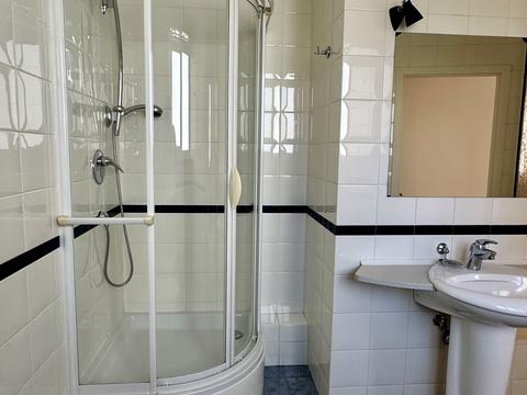 квартира за адресою Назарівська вул. (Вєтрова), 7-Б