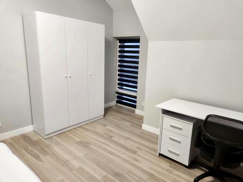 будинок за адресою Райдужна вул., 43