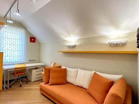 будинок за адресою смт. Козин, Старокиївська вул.