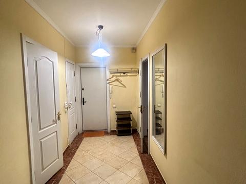 квартира за адресою Приозерна вул., 8-Б