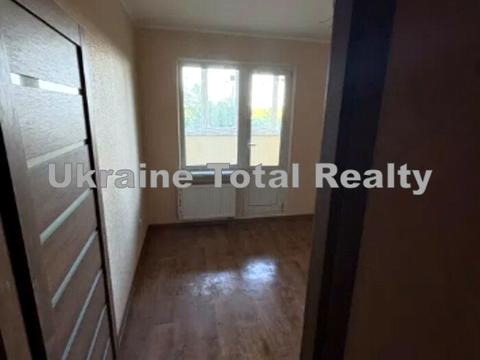 квартира за адресою Ревуцького вул., 54