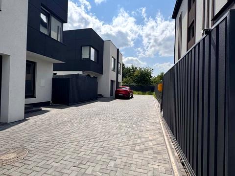 будинок за адресою провулок Каштанова, 1/4