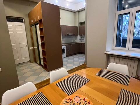 квартира за адресою Петра Сагайдачного вул., 8