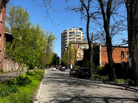 комерційна за адресою Івана Акінфієва вул. (Фучика), 17