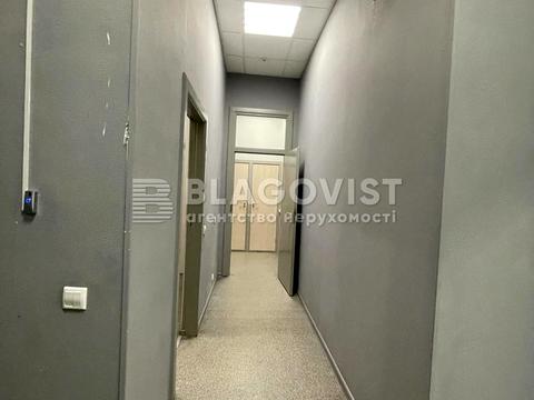 коммерческая по адресу Шота Руставели ул., 12