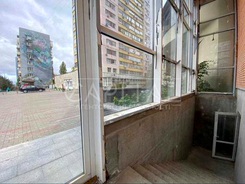 коммерческая по адресу Леси Украинки бульв., 7-А
