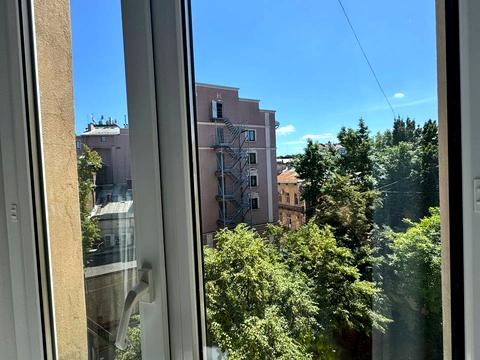 квартира за адресою Академіка Володимира Гнатюка вул. (), 3