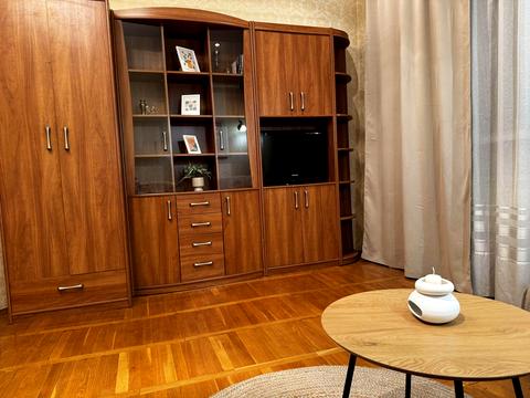 квартира за адресою Стадіонна вул., 13