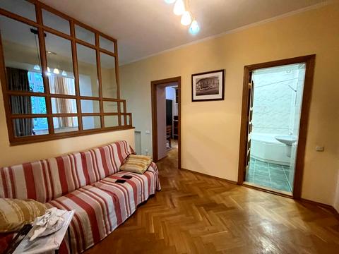 квартира за адресою Круглоуніверситетська вул., 13
