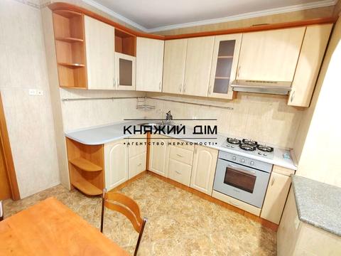 квартира за адресою Бориса Гмирі вул., 9-Б