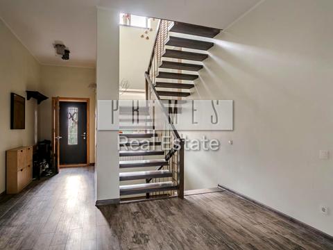 будинок за адресою Святкова вул.