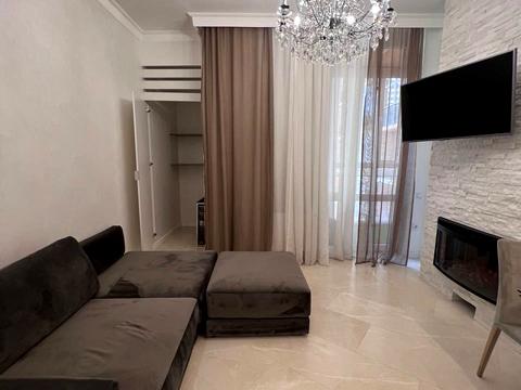 квартира за адресою Аркадійське плато вул. (Гагаринське плато), 9