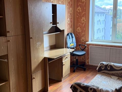 квартира за адресою Космонавтів вул., 130а