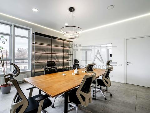 комерційна за адресою Кловський узвіз (Кловський), 7