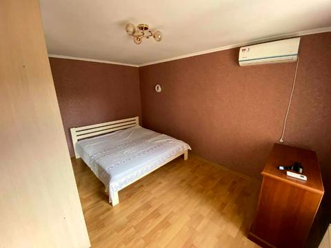 будинок за адресою Центральна