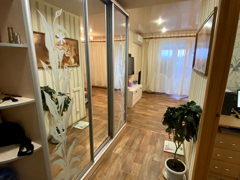 квартира за адресою В'ячеслава Чорновола вул. (Юрія Савченка), 83