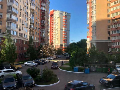 квартира за адресою Василя Симоненка вул., 5-А