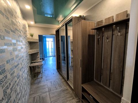 квартира за адресою Дмитра Луценка вул. (Крейсера "Аврора"), 14