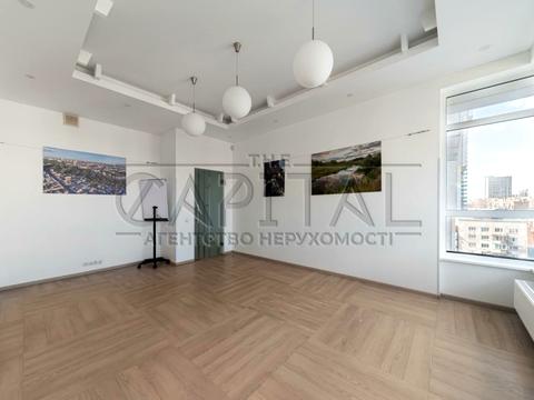 комерційна за адресою Кловський узвіз (Кловський), 7