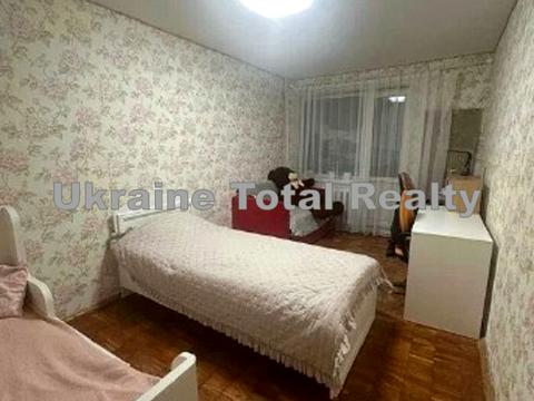 квартира за адресою Патріарха Мстислава Скрипника вул., 9
