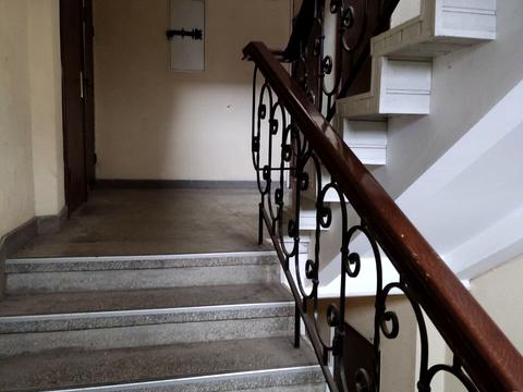 комерційна за адресою Набережна річки Стрілка вул., 8