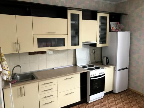 квартира за адресою Анни Ахматової вул., 35-А