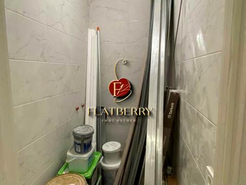 комерційна за адресою Драгоманова вул., 38